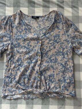 Angels Blue and Cream Floral Tie-Front Button Down Top